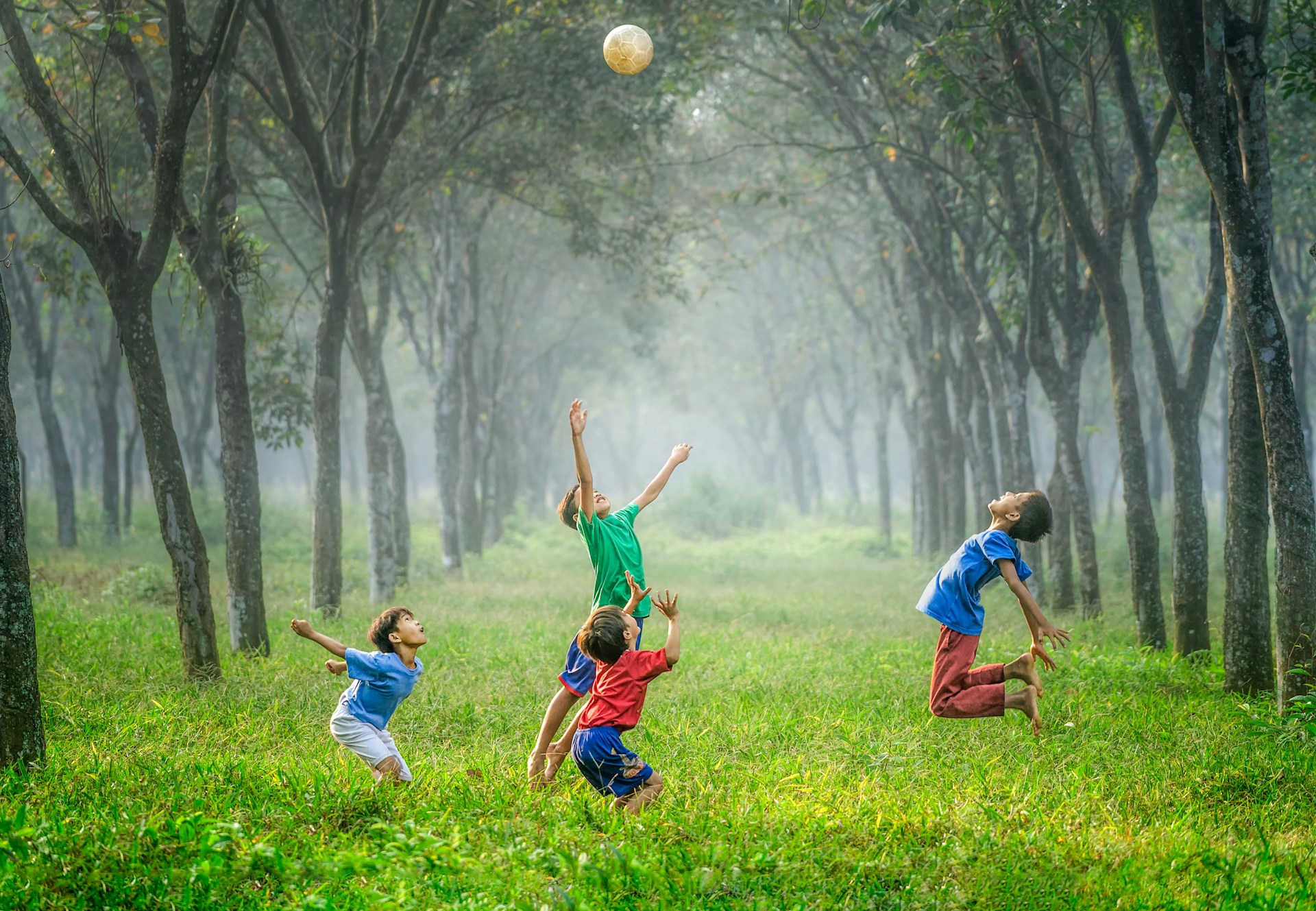 Foto bambini all'aerto